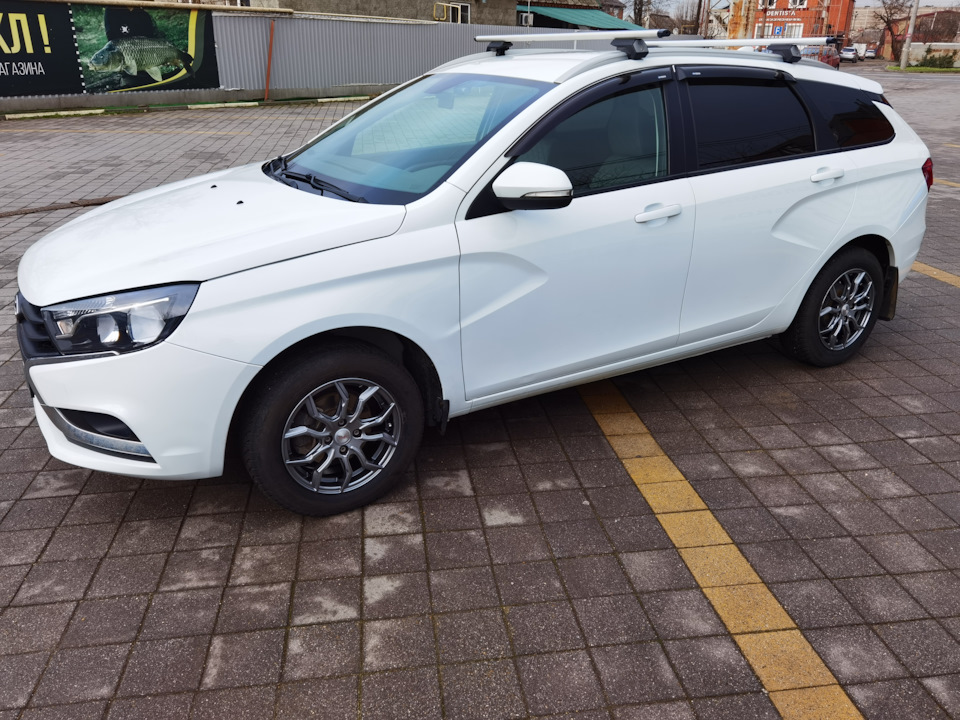 Диски R15 IFREE БOXO (Графит) — Lada Vesta SW, 1,6 л, 2019 года ...