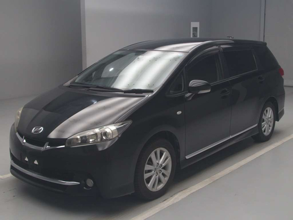 Toyota Wish 2011