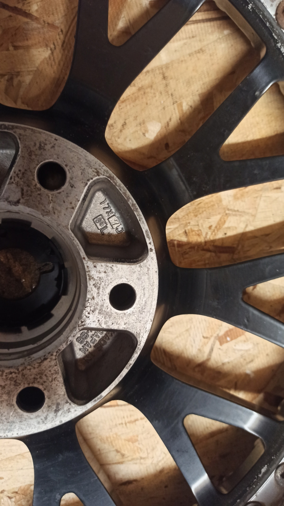 Aez crest dark r17. 3. Диски ijitsu slk. Hre style p101 r17. Slk wheel r15.