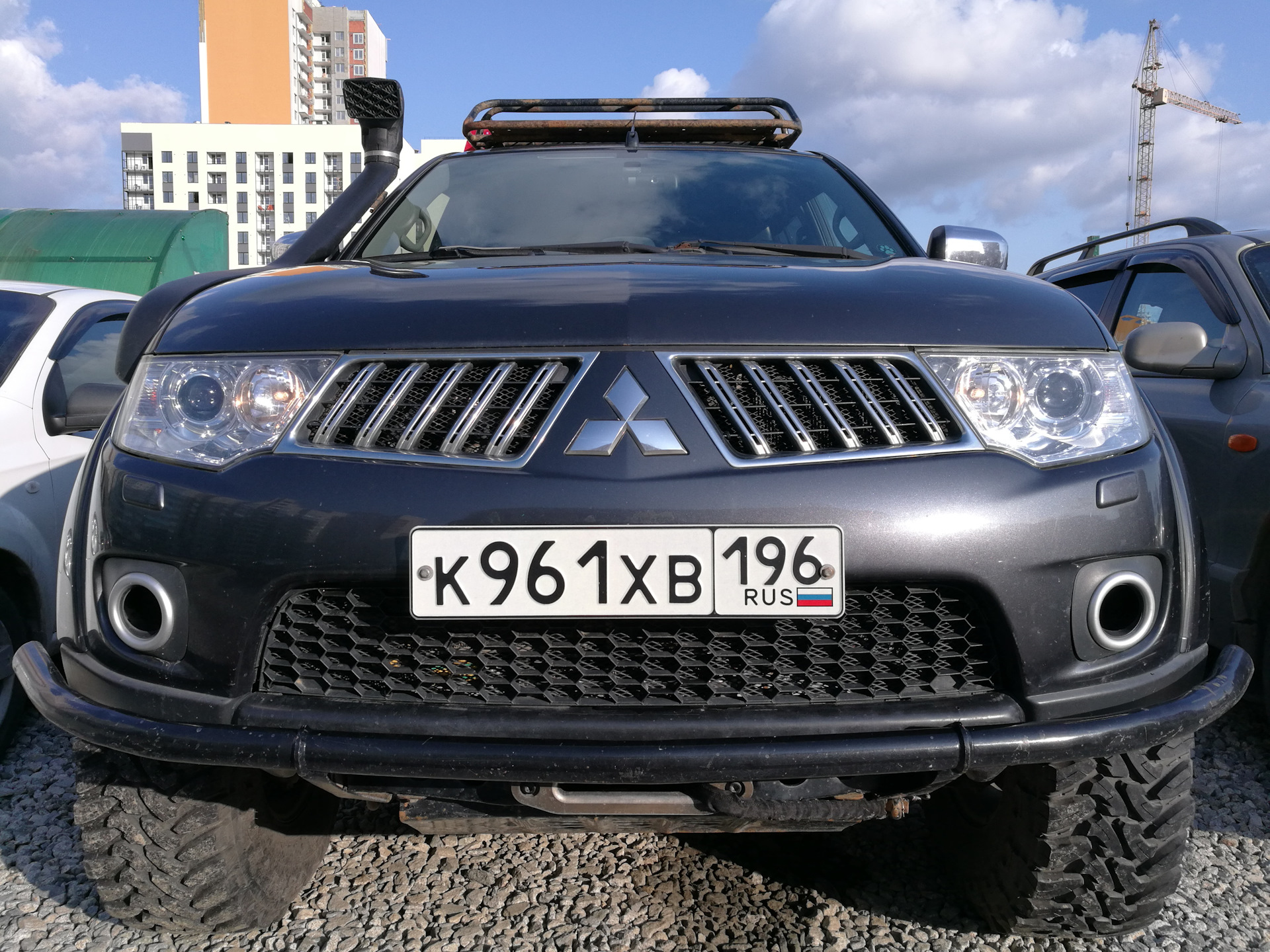 Паджеро спорт ходовые огни