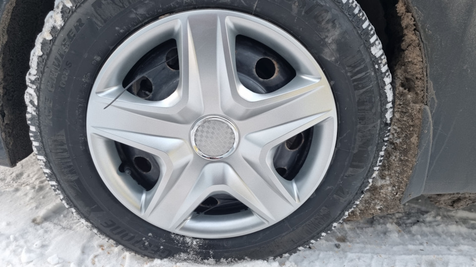 Нештатные колпаки SJS солярис — Hyundai Solaris (1G), 1,6 л, 2015 года ...