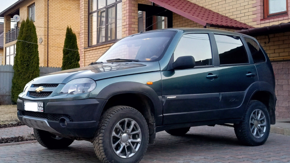 Chevrolet Niva Жужик