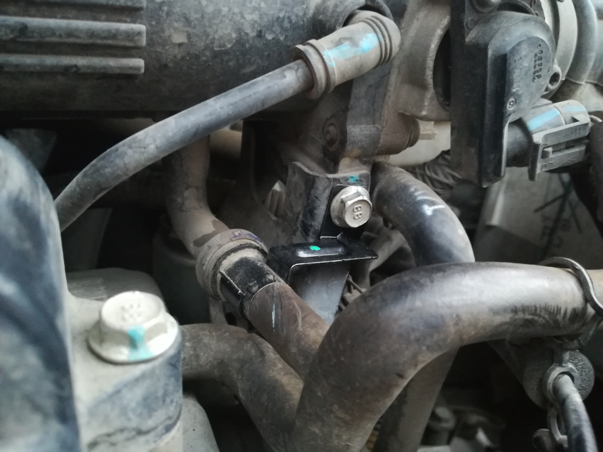 Сапун матиз. 8. 8. Клапан вентиляции картерных газов матиз 0. 8.