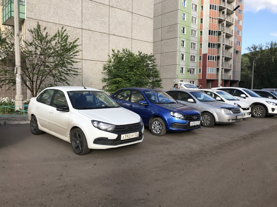 Проставки на колёса и мелочи — Lada Гранта (2G) FL, 1,6 л, 2019 года ...