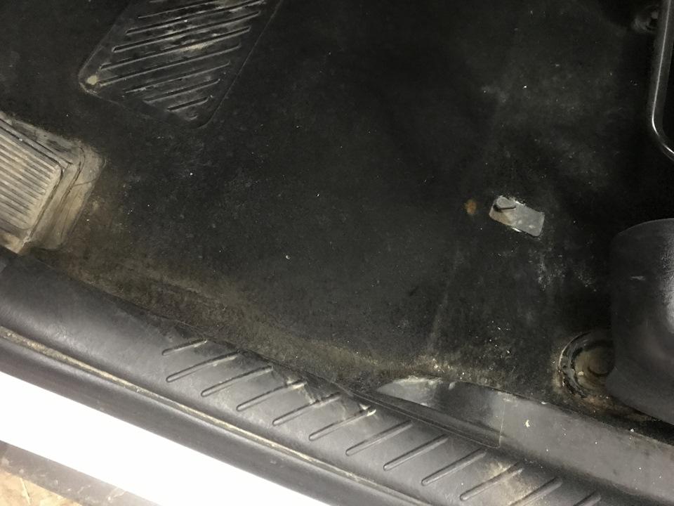 Как разобрать зеркало бокового вида на фольксваген поло седан - 91 фото