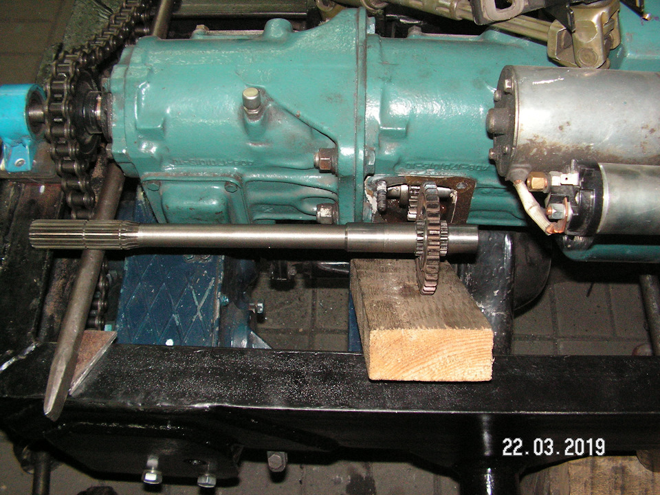 Редуктор вом газ 51 для переломки. Редуктор переходной с вом-шестерни к шлицевому вом-540. Вом на минитрактор своими руками. Кпп ваз 2108 с валом отбора мощности. Вом на минитрактор своими руками.