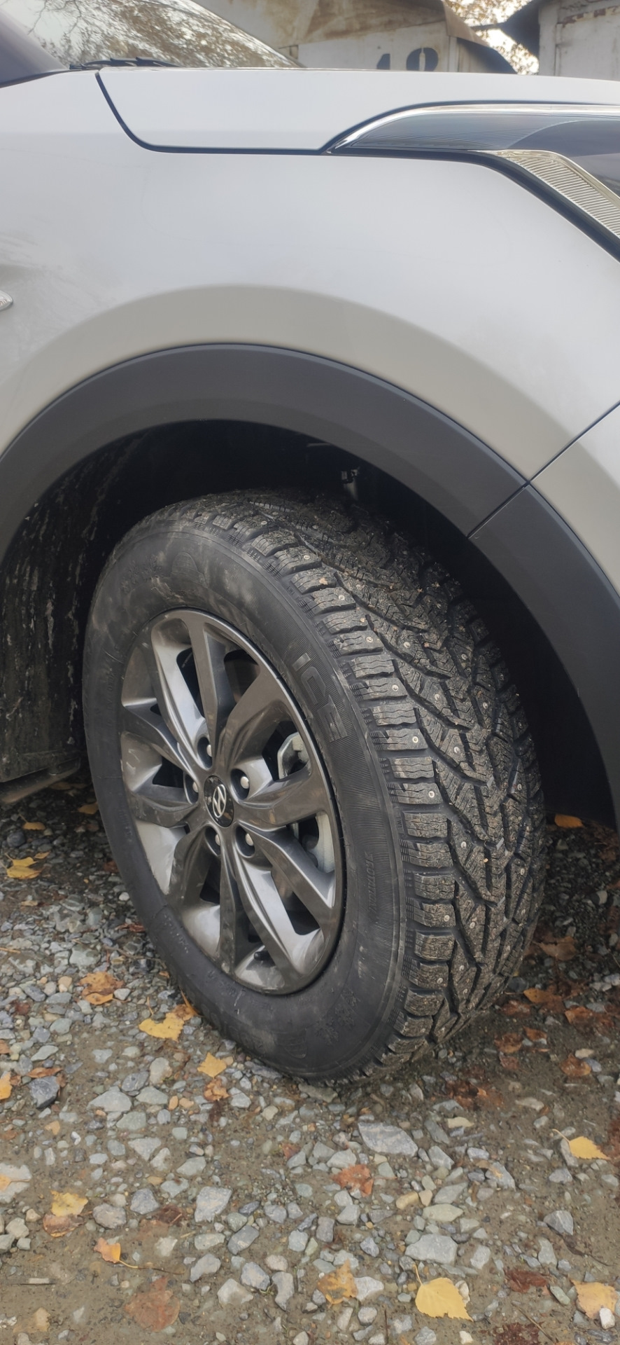 Колеса hyundai creta r16. 225 65 16 крета хендай. Штатные шины hyundai creta. Хундай крета шины. Хундай крета шины.