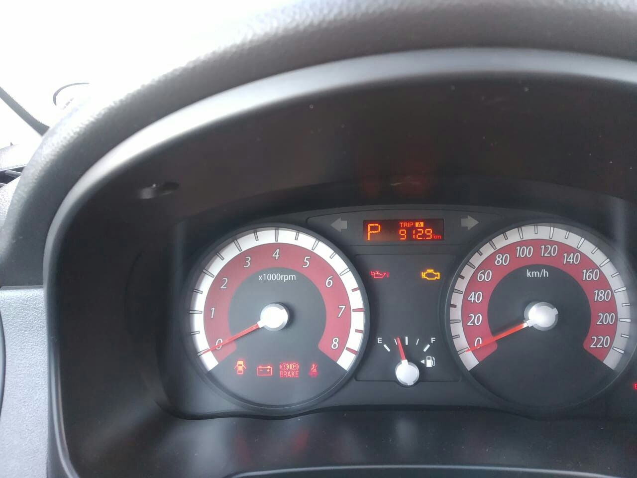 лампочка бензина киа рио. полный бак киа рио 3. бак в киа рио 1. 6 механика. бак киа рио 3 2015.