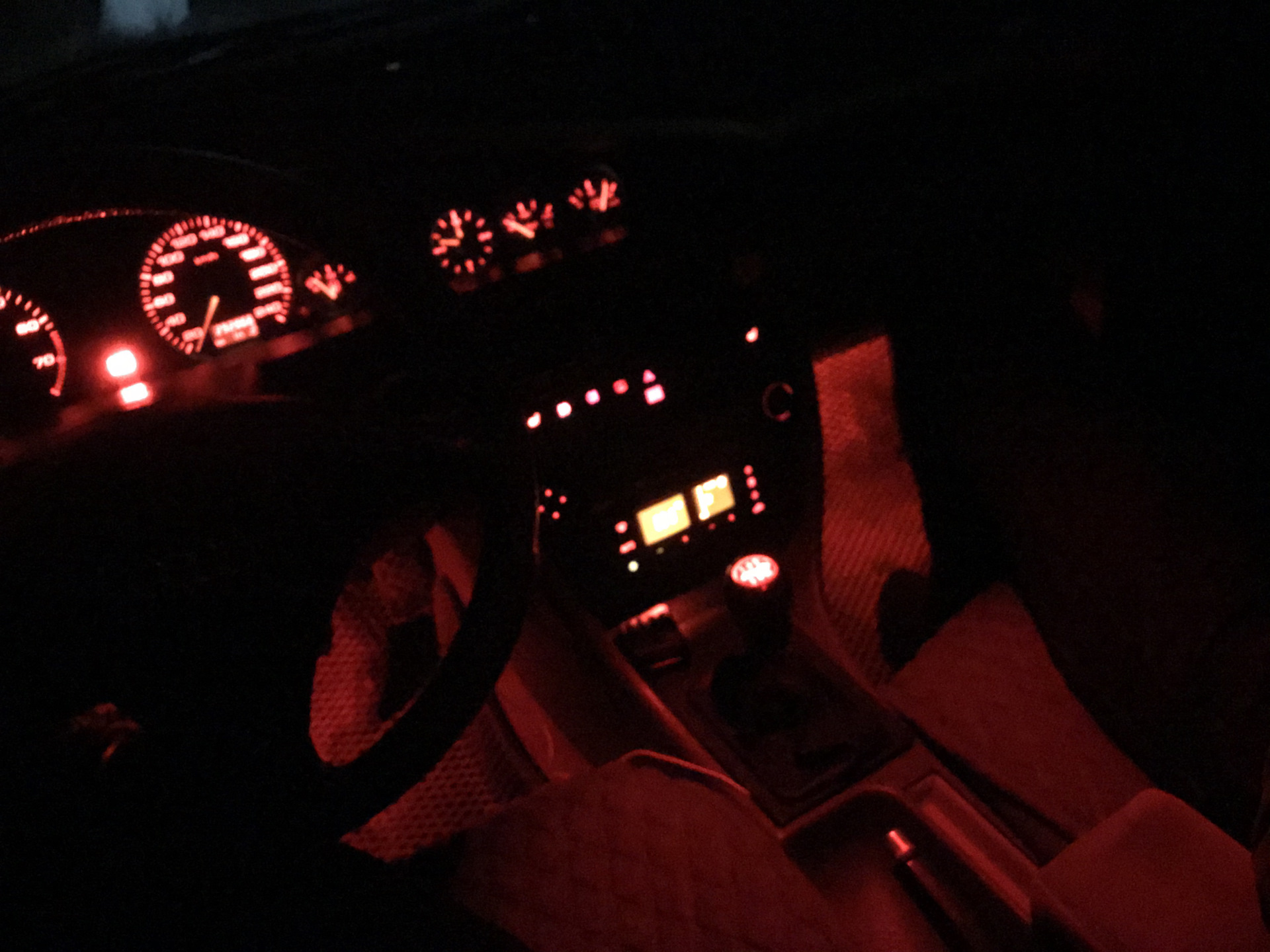 Подсветка панели алля w222 - Mercedes-Benz E-class (W210), 3,7 л, 2001 года тюни