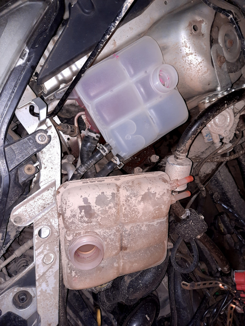 Стучит распредвал дэу нексия - 90 фото