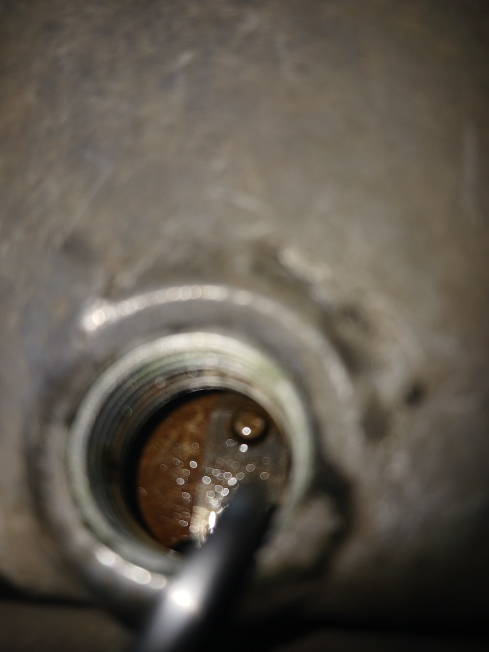 Фиксация гидронатяжителя — Toyota ist (2G)