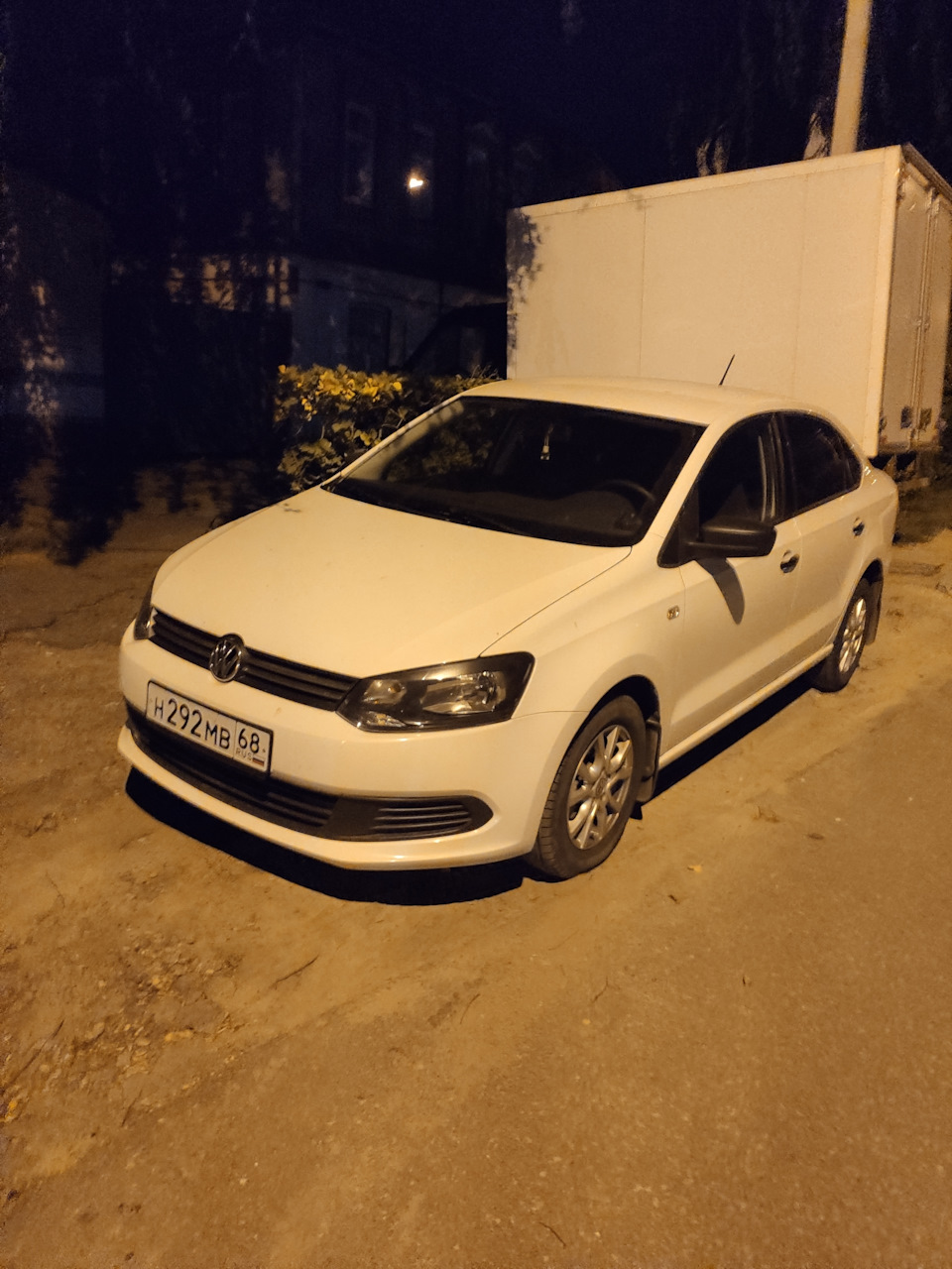 Машина продана — Volkswagen Polo Sedan, 1,6 л, 2013 года | продажа машины |  DRIVE2