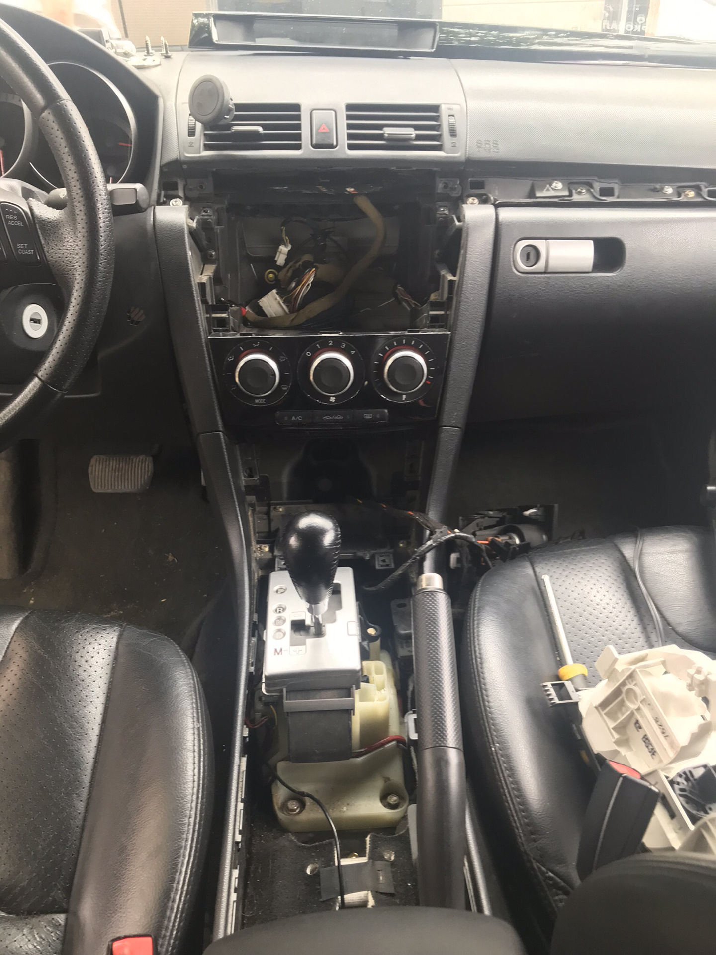 Как снять печку мазда 6 Замена блока управления печки - Mazda 3 (1G) BK, 2,3 л, 2004 года своими руками 