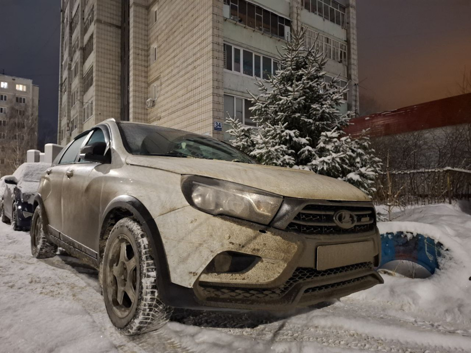 ghost mode ON — Lada Vesta SW Cross (1G)