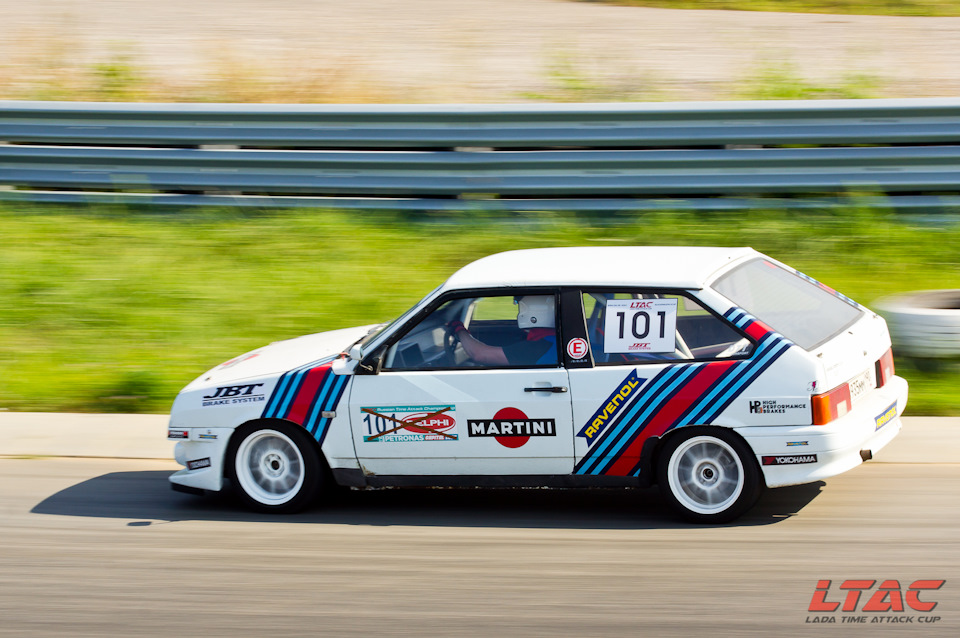 Ливрея Martini Racing