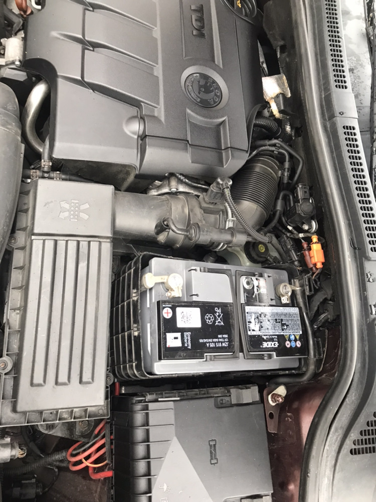 шкода суперб мк 1 аккумулятор. аккумулятор skoda superb. 8. 8 2014. аккумулятор 5k0 915 105 e.