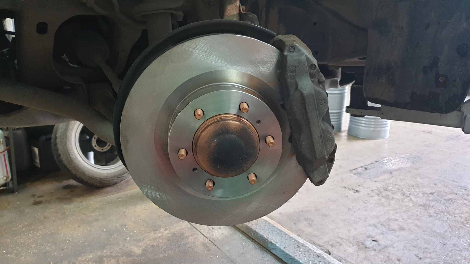 Тормозные диски и колодки SANGSIN для Прадо 150. Видео — SoundSpeed на ...