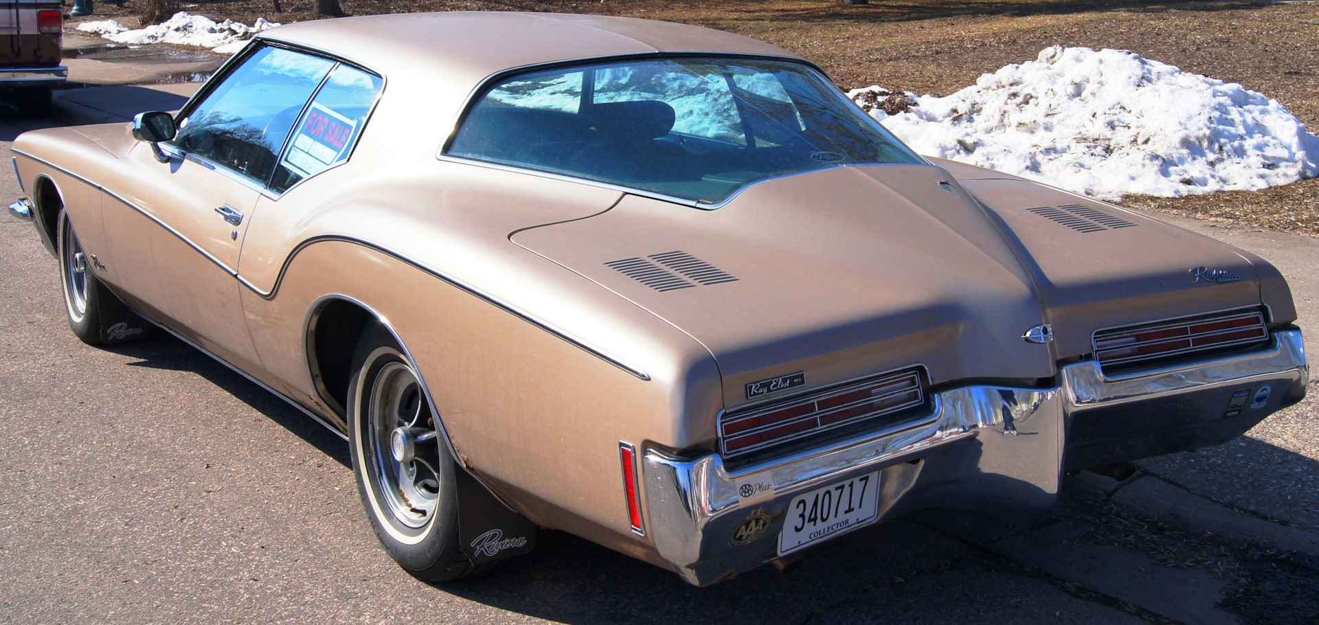 Buick Riviera Silver arrow III