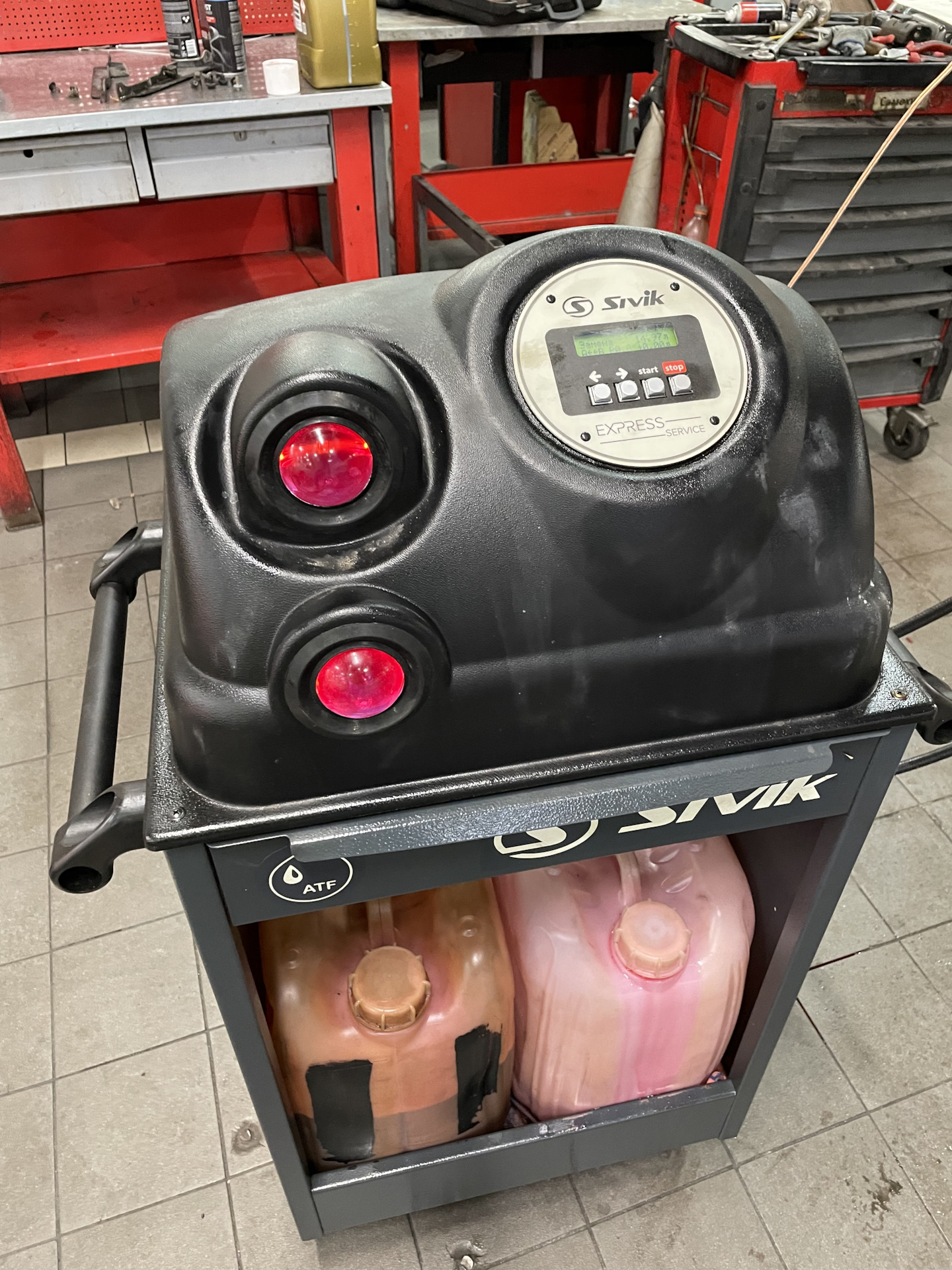 ТО4 и полная замена масла в коробке — Toyota Camry (XV70), 2,5 л, 2020 ...