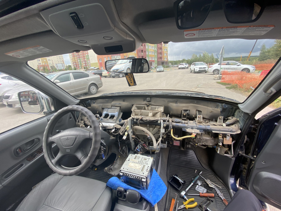 Jak vyčistit filtr v autě Metsyubisi Patchyry Sports Heater
