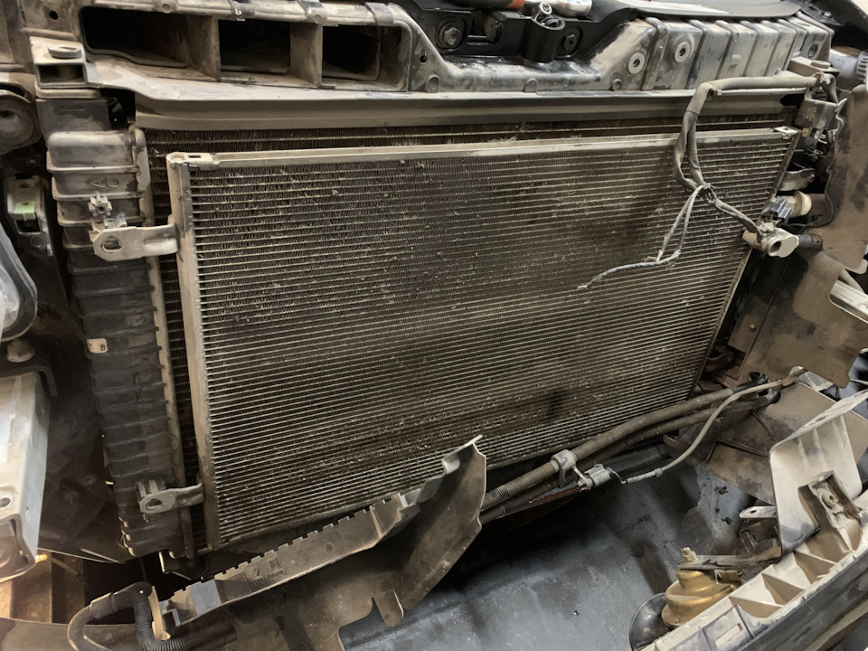 Фото в бортжурнале Audi A6 (C6)