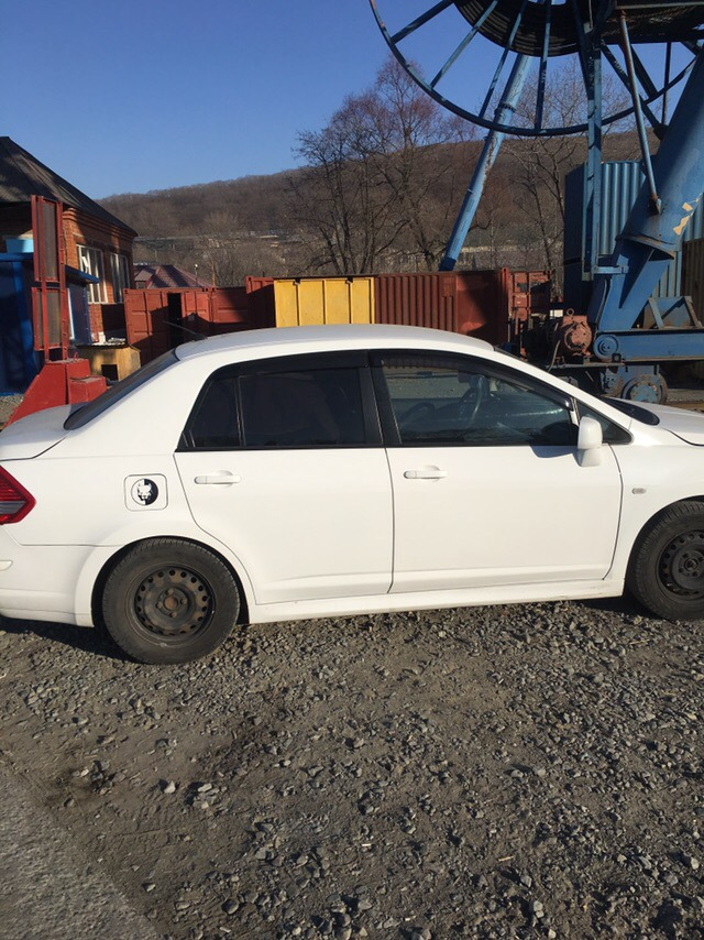 Фото в бортжурнале Nissan Tiida (1G)