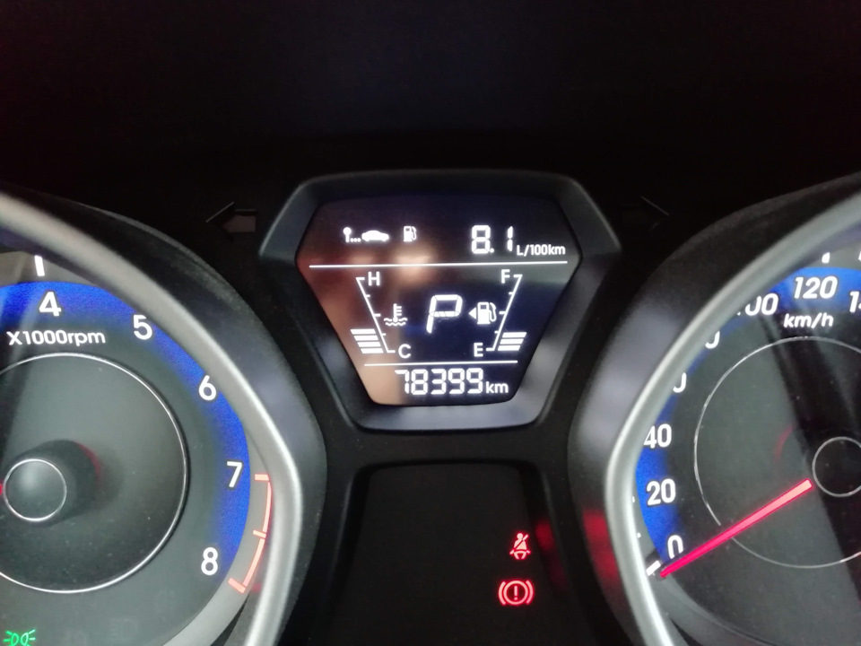 Фото в бортжурнале Hyundai Elantra (5G)
