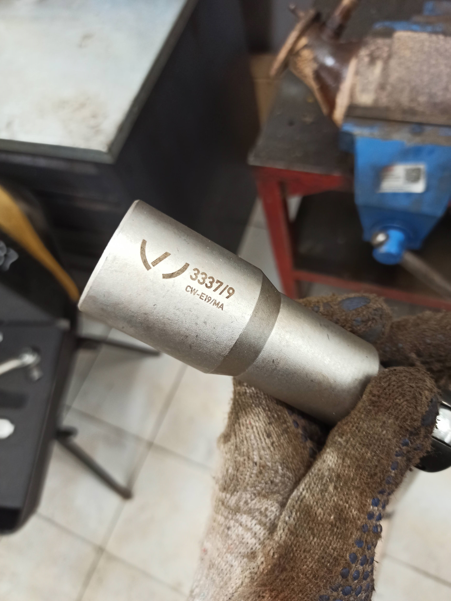 Вставка вместо катализатора — Lada 2114, 1,6 л, 2010 года | своими ...