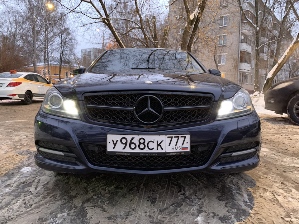 Мерседес w204 синий