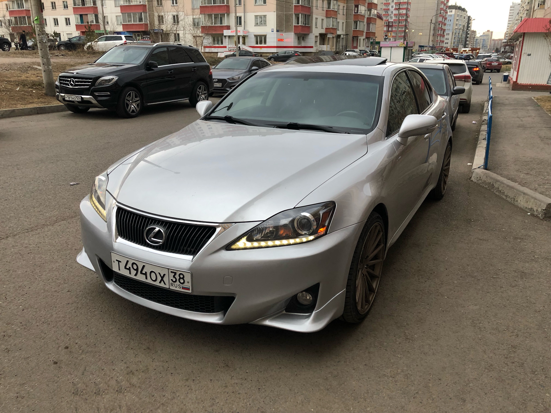 Bb 250. Лексус ИС 250. Лексус айс 250. Лексус ИС 250 Рестайлинг. Lexus is 250 Рестайлинг.