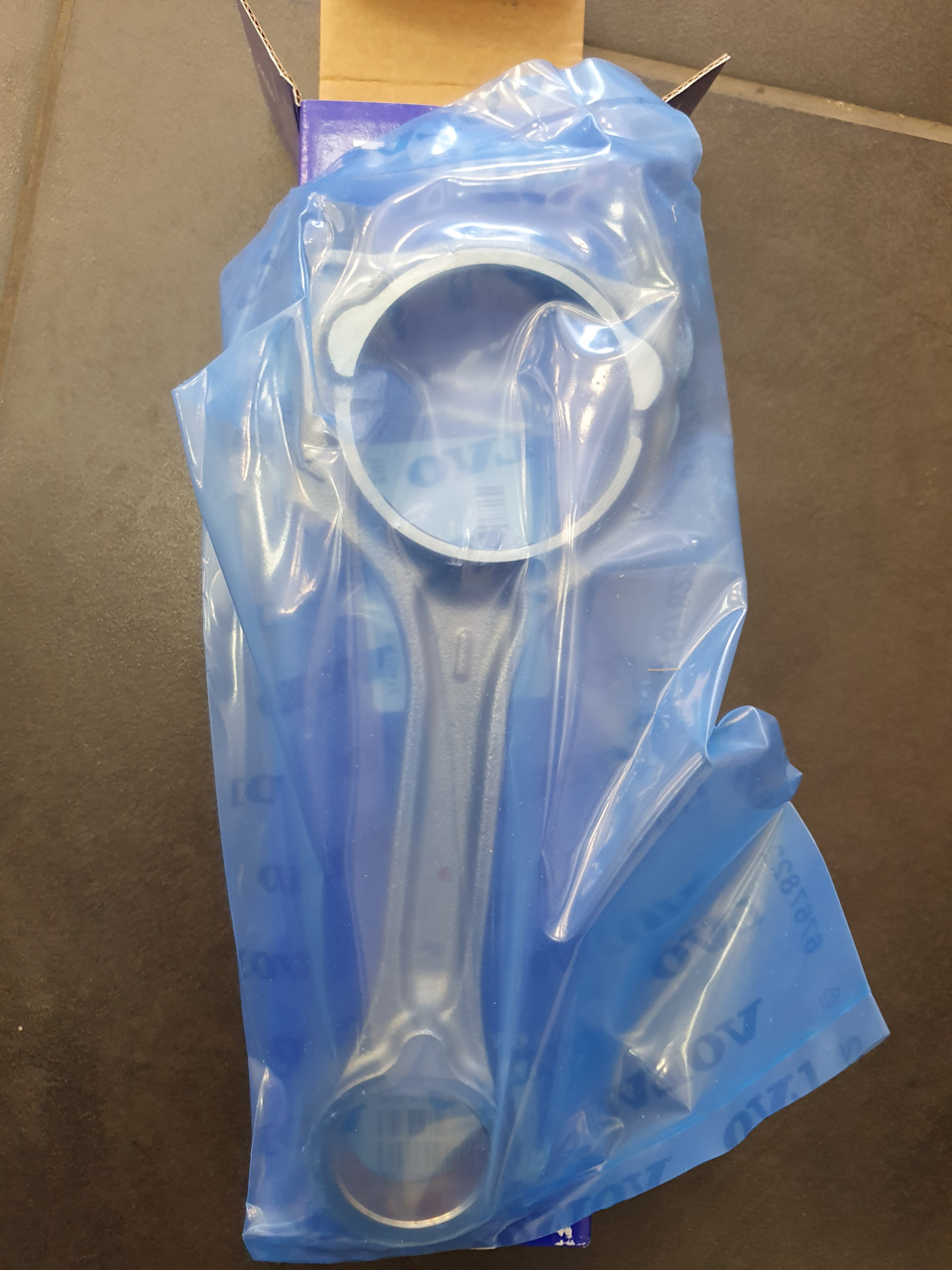 Крепление лопаты к багажнику — Lada 4x4 3D, 1,7 л, 2013 года ...