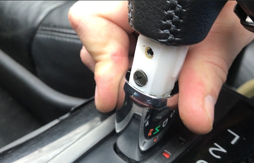 Ручка акпп цивик 4д. Велосипед с ручкой. Снятие руля эпика. Ручки для велосипеда на руль детский. 0 plus на ручки велосипеда.