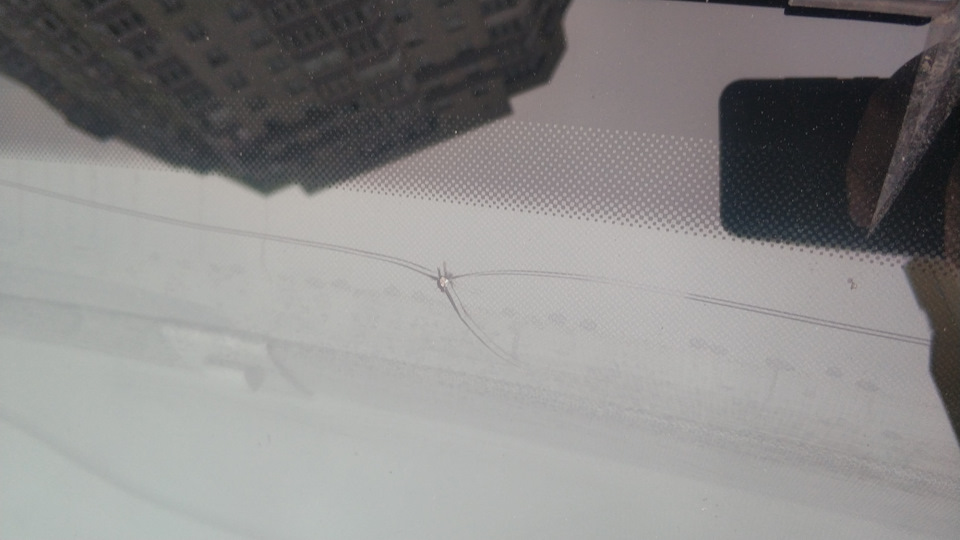 Треснуло лобовое стекло. — Skoda Octavia Scout A5 Mk2, 2 л, 2007 года ...