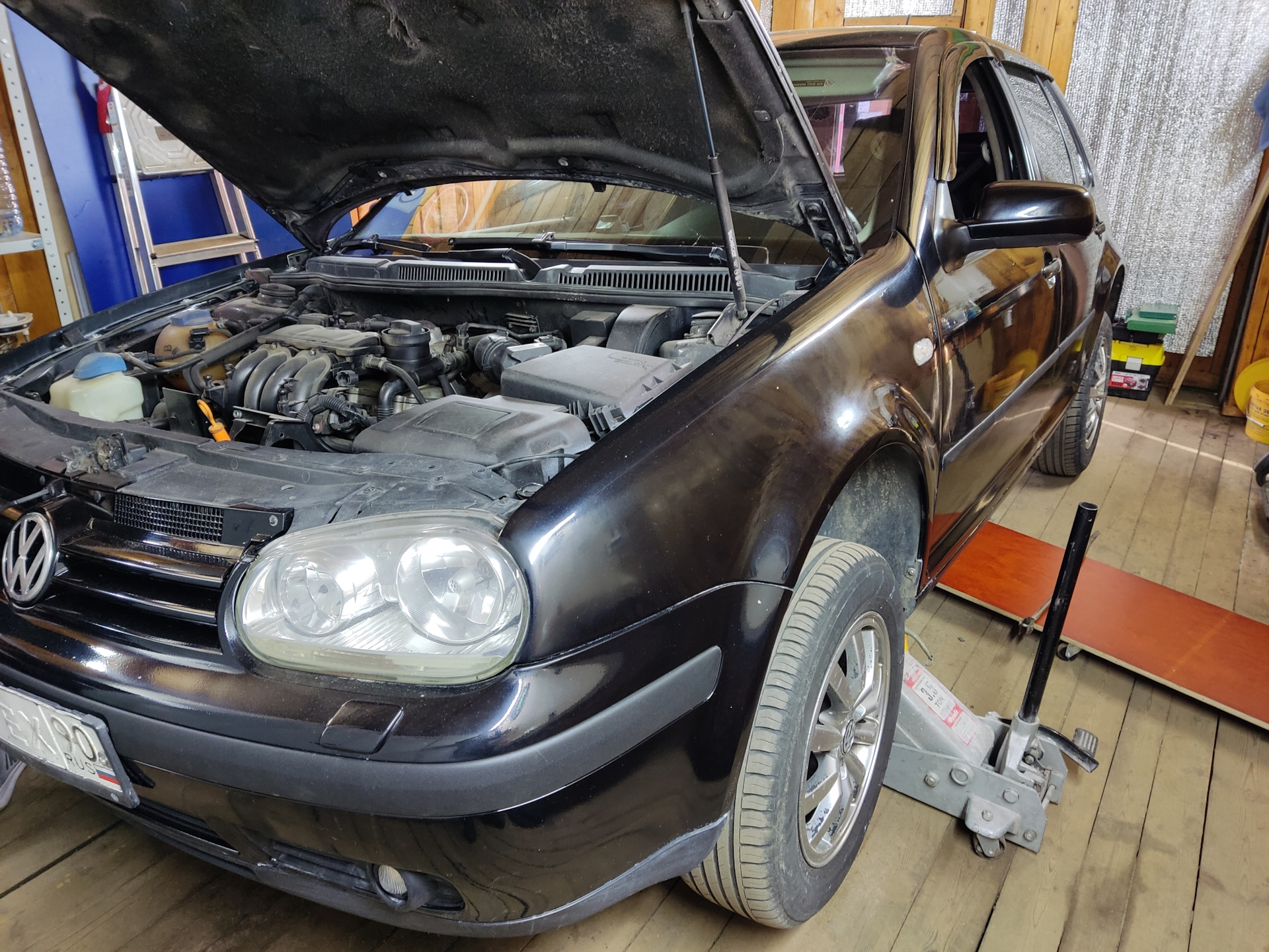 Шток коробки передач порвался — Volkswagen Golf Mk4, 1,6 л, 2001 года ...