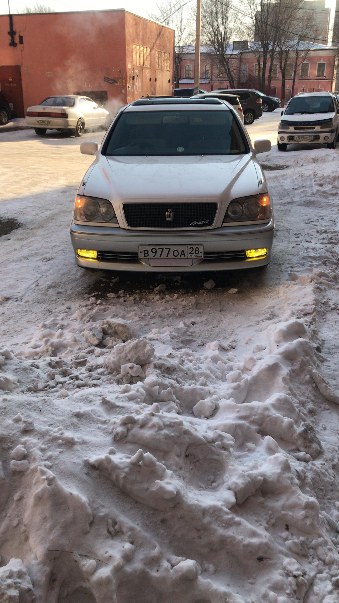 БЖ # — 10 передний бампер и решетка радиатор — Toyota Crown (S170), 2,5 ...