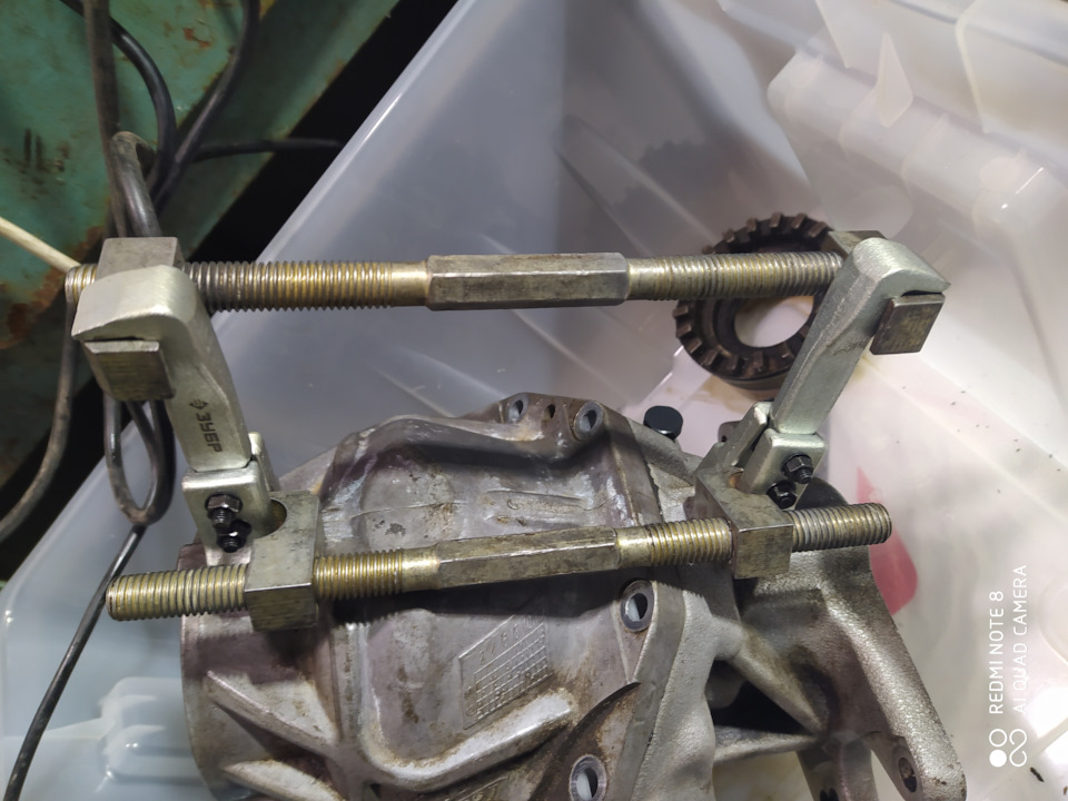 Как располовинить угловую — Volvo XC70 II, 2,5 л, 2003 года | своими ...