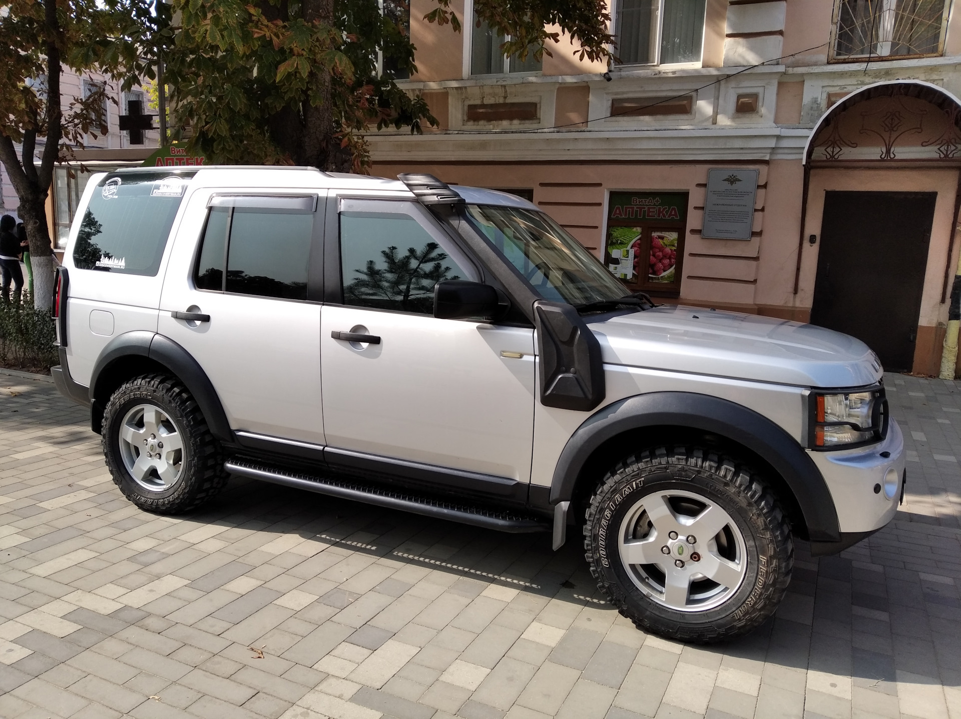 Герметичная установка шноркеля от DiscoveryMan на Ленд Ровер Дискавери 3/4.  — Land Rover Discovery III, 4,4 л, 2006 года | тюнинг | DRIVE2