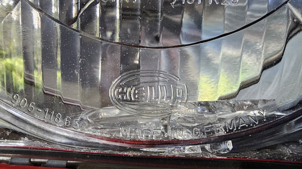 Фото в бортжурнале Mercedes-Benz W123. Запчасти на фото: 905118