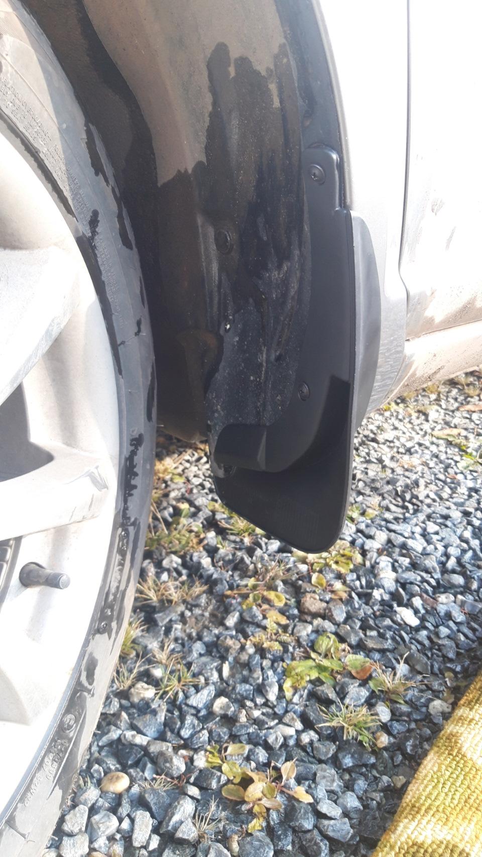 Брызговики с алика — Toyota Vitz (10), 1,3 л, 2003 года | аксессуары ...