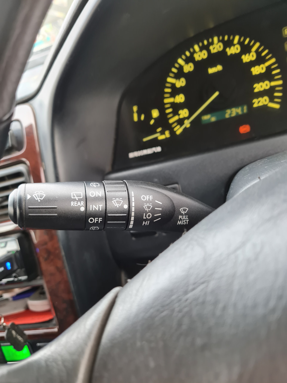 Фото в бортжурнале Toyota Carina (7G)