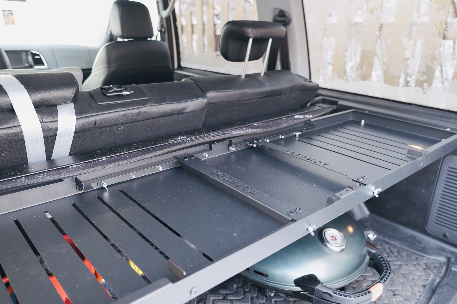 Патриотичный стол — УАЗ Patriot, 2,7 л, 2021 года | тюнинг | DRIVE2