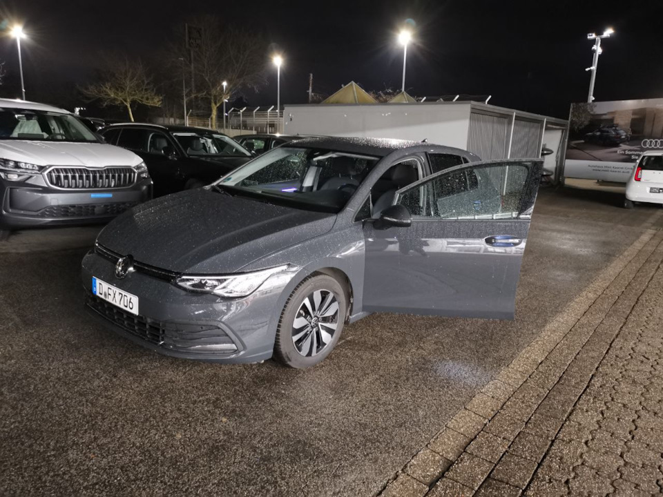 Фото в бортжурнале Volkswagen Passat Variant (B8)