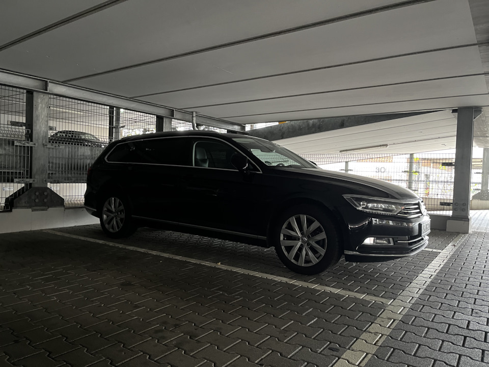 Подготовка к зиме Volkswagen Passat Variant B8 2 л 2019 года колёсные диски DRIVE2