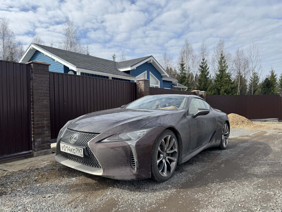 Загородный житель! — Lexus LC 500