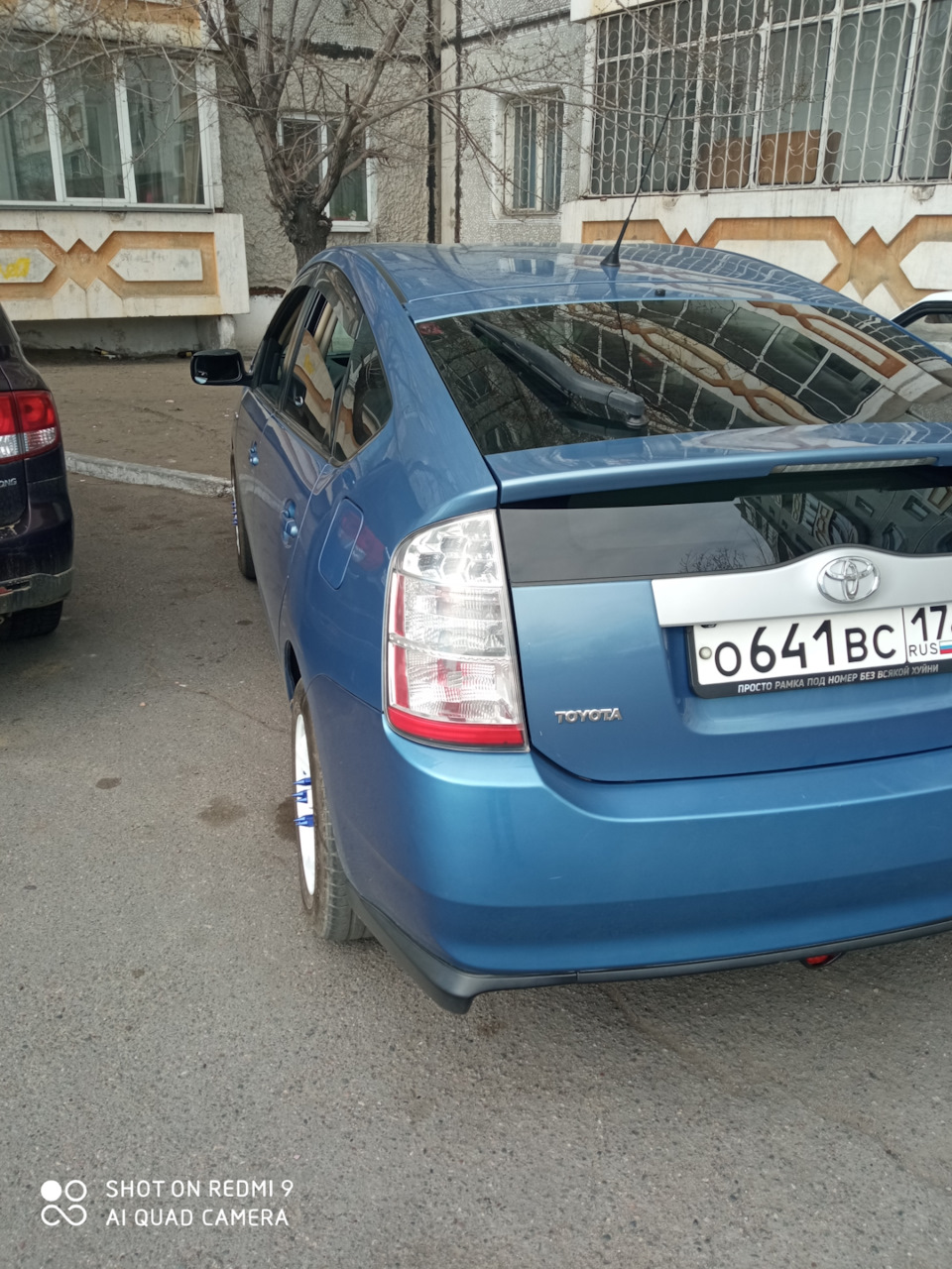 Замена колес. — Toyota Prius (20), 1,5 л, 2007 года | колёсные диски |  DRIVE2