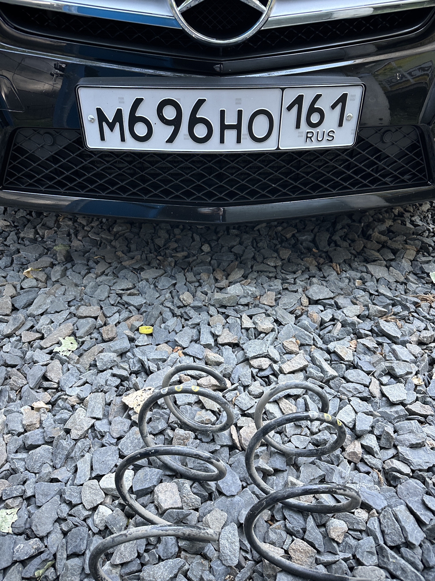 Продам пружины передние — Mercedes-Benz C-class (W204), 1,6 л, 2013 ...