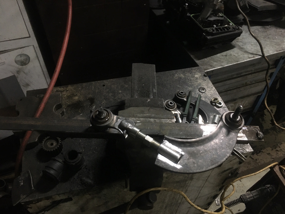 Кастомные Регулируемые развальные рычаги (серпы). Или как сэкономить ...