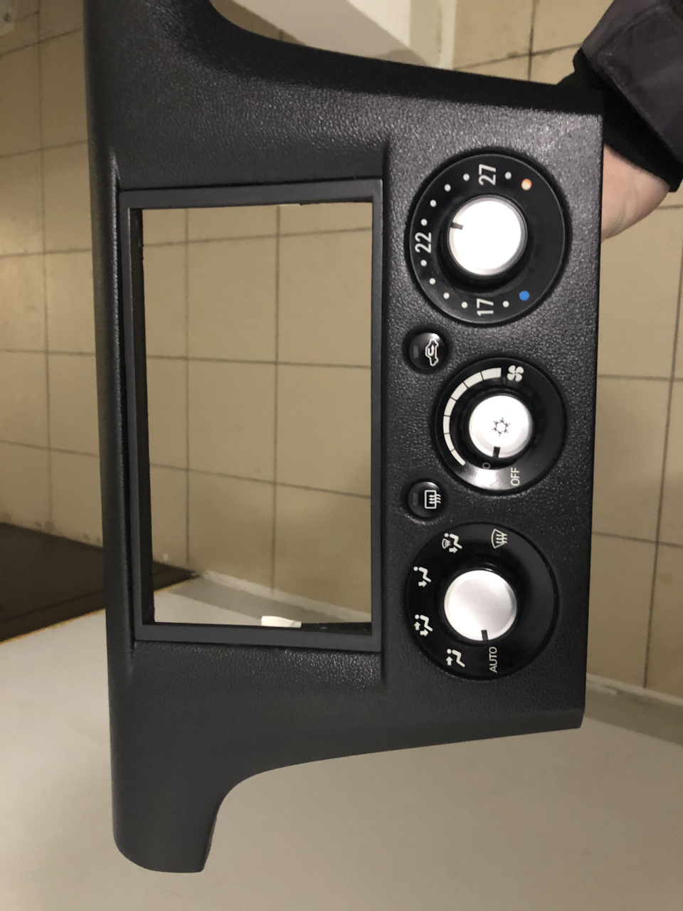 Установка маф 482, пилим рамку под 2дин — Mitsubishi Outlander (1G), 2 ...