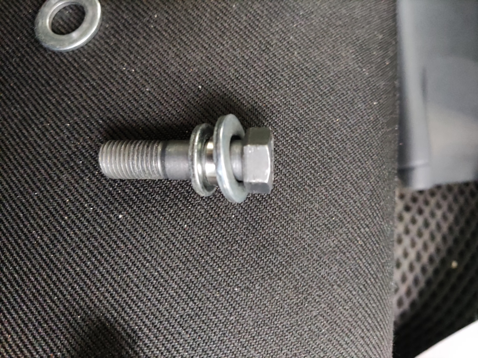 Регулировка ремней безопасности — Lada Гранта Лифтбек (2-е поколение ...