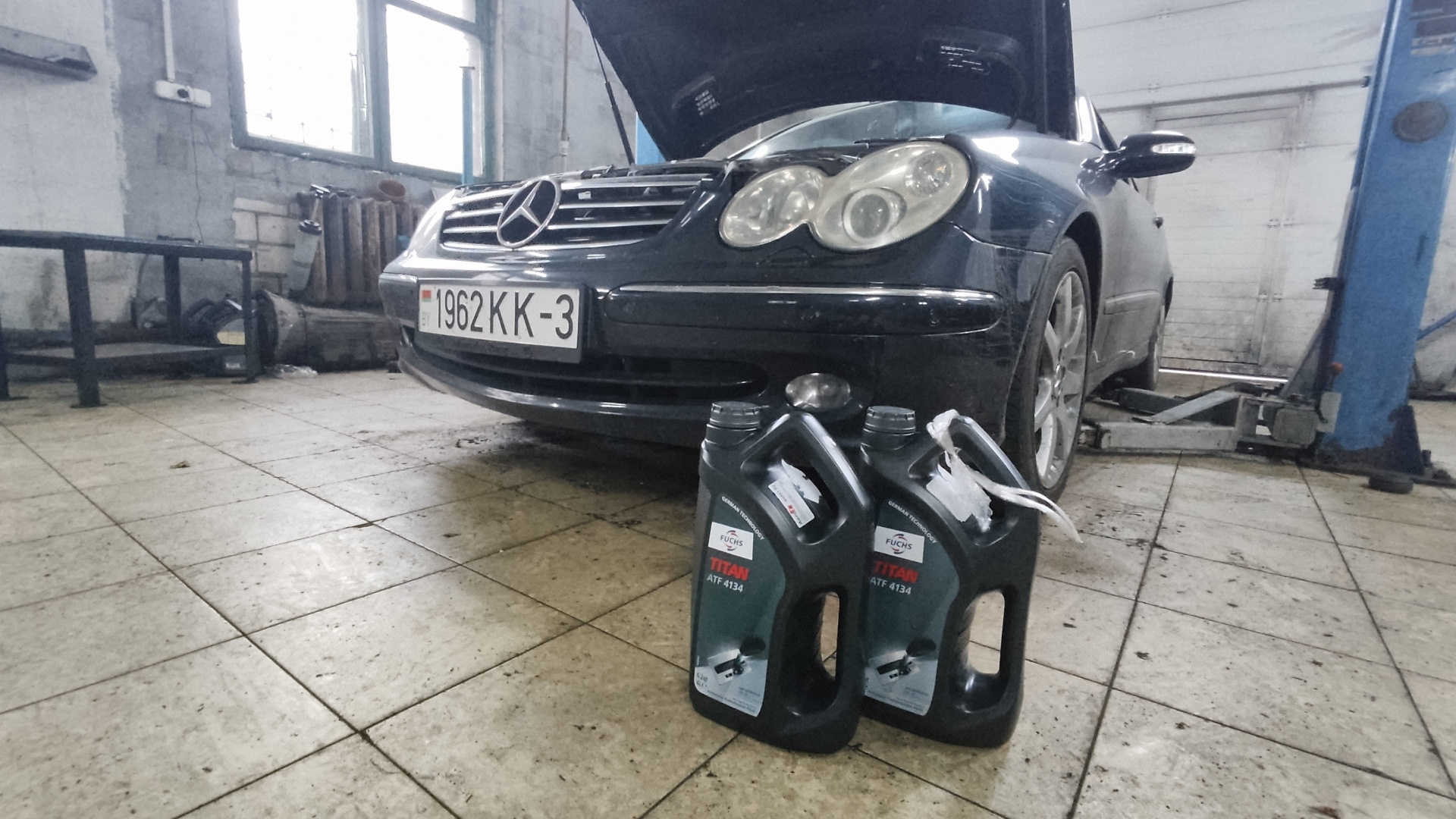 Замена масла в АКПП — Mercedes-Benz CLK (W209), 2,6 л, 2003 года | визит на  сервис | DRIVE2